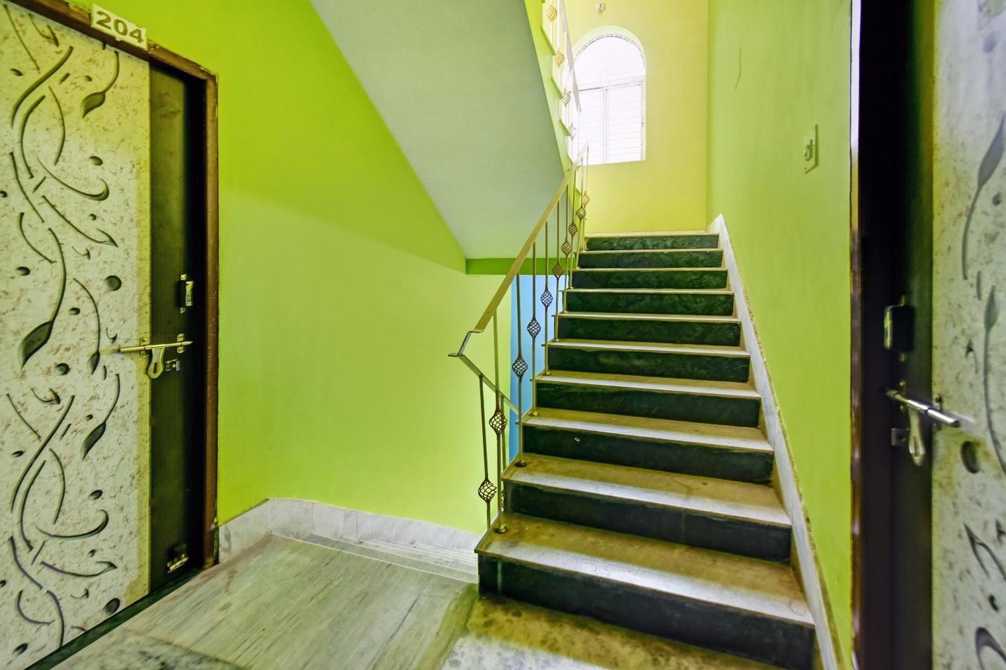 Hotel O Ankit Guest House コルカタ エクステリア 写真